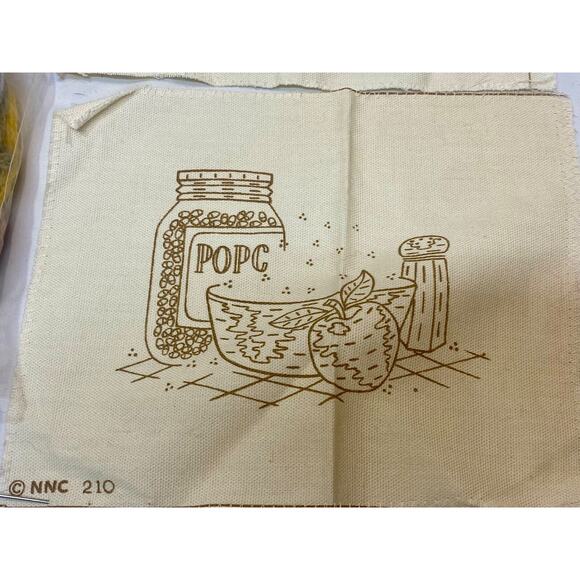 Vintage Crewel Embroidery Kits to Finish - Picture 6 of 11